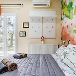 בית נופש Unique Filoxenia! סקופלוס טאון