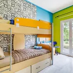 Unique Filoxenia! בית נופש