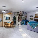 בית נופש Unique Filoxenia! סקופלוס טאון