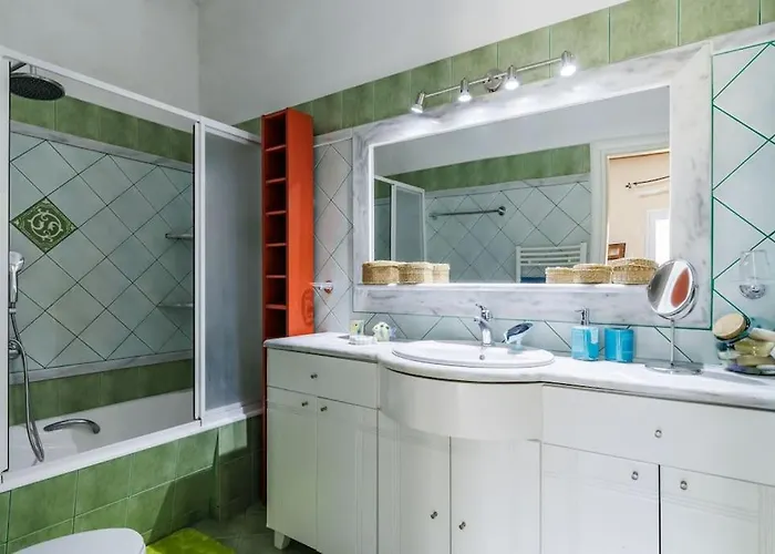 Unique Filoxenia! * Città di Skopelos